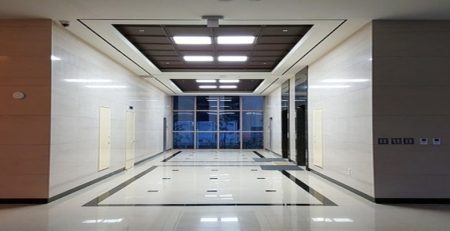 אחסון תכולת לובי